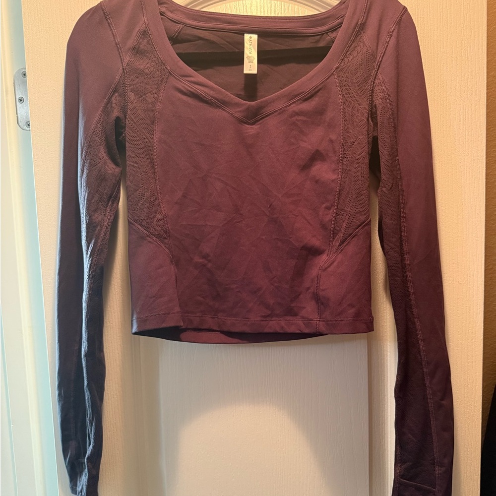 Athleta Red Fitted Crop Blouse